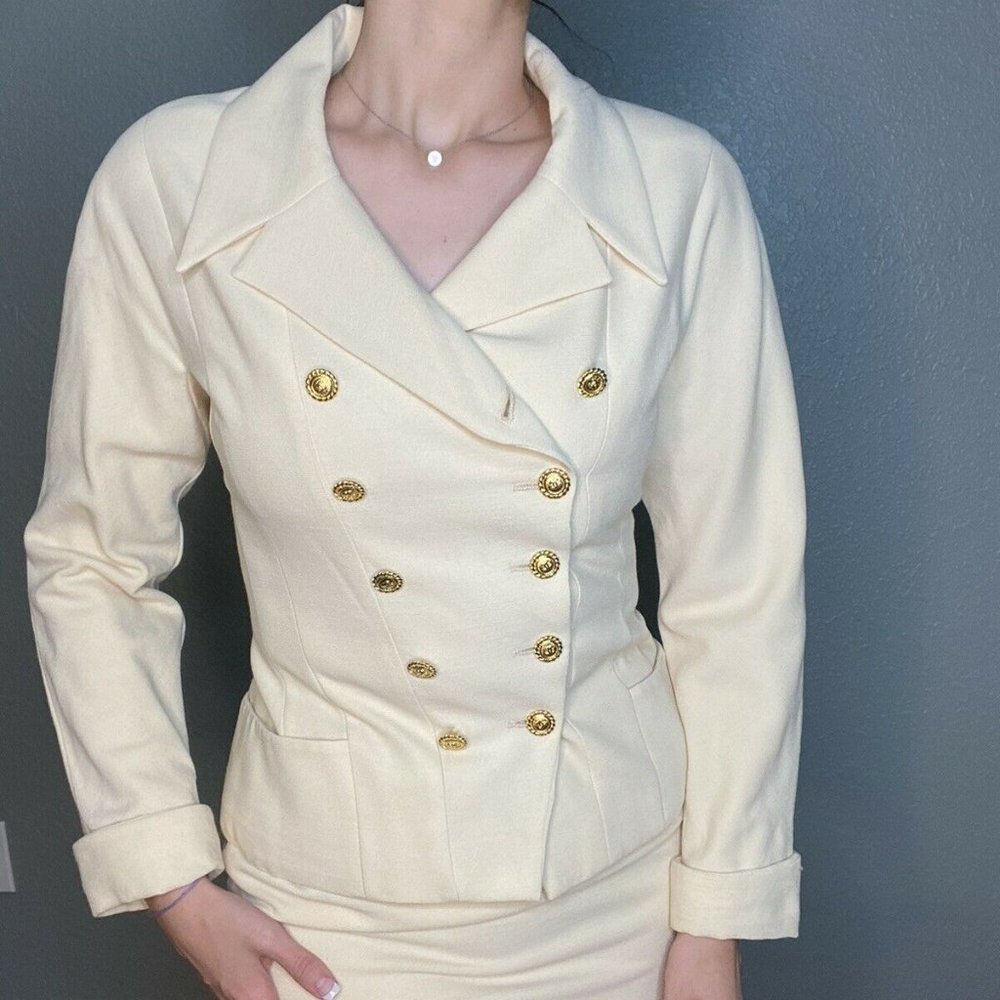 CHANEL SUIT